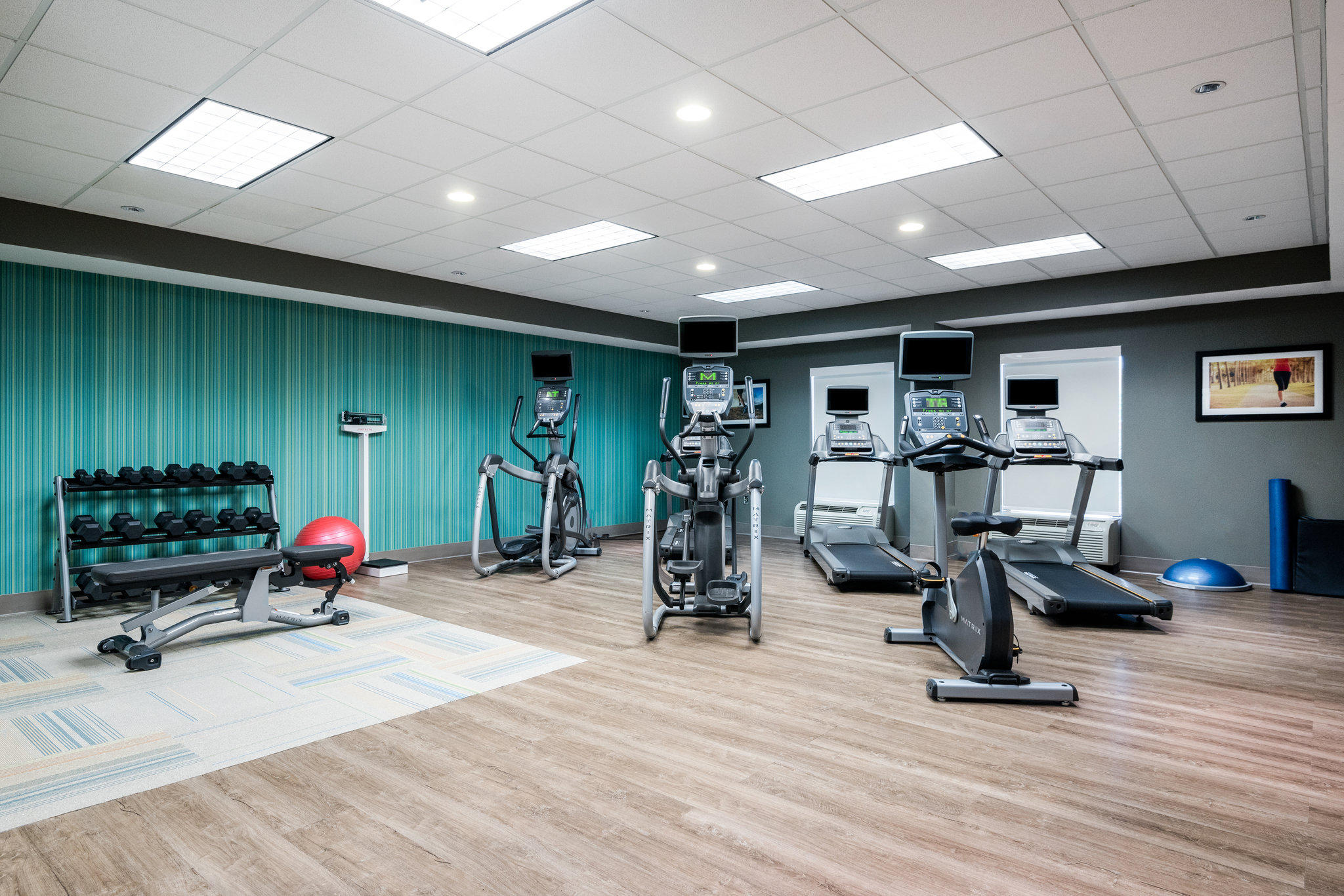 Фото Holiday Inn Express & Suites Grenada