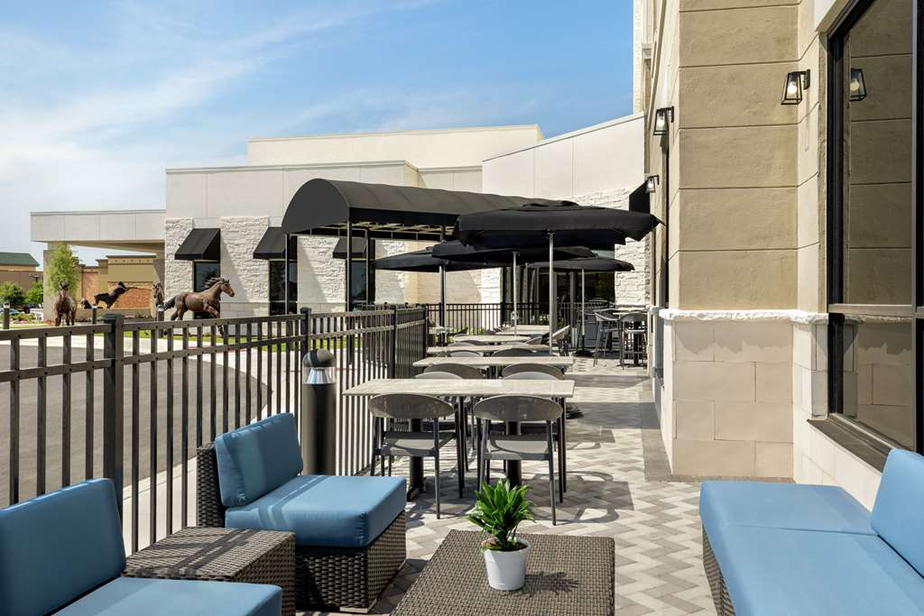 Фото Embassy Suites by Hilton Round Rock