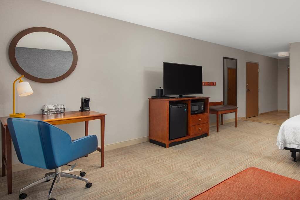 Фото Hampton Inn Medford