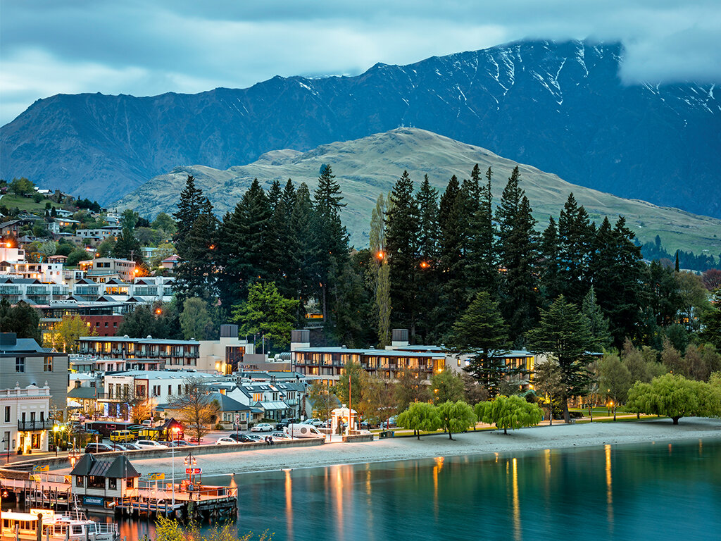 Фото Sofitel Queenstown Hotel and SPA