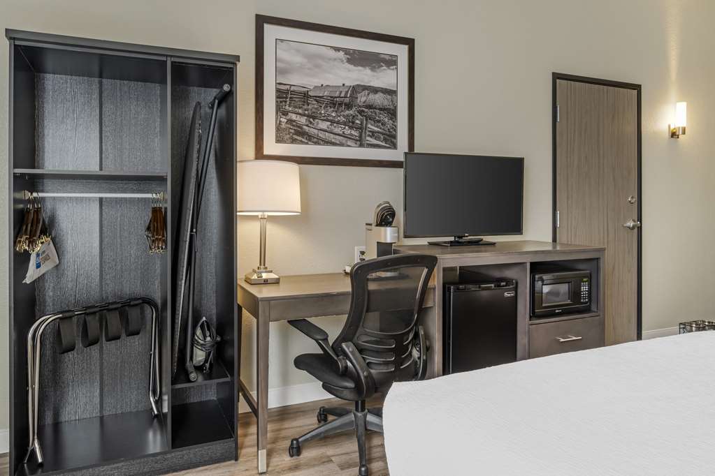 Фото Best Western Plus The Inn at Hells Canyon