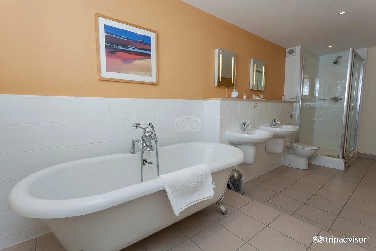 Фото The Royal Maritime Club