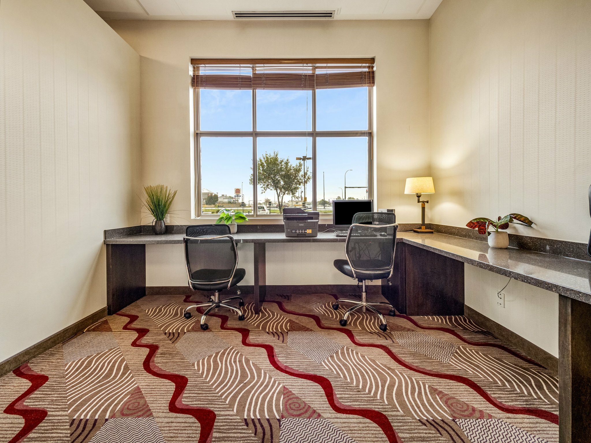 Фото Holiday Inn Lethbridge