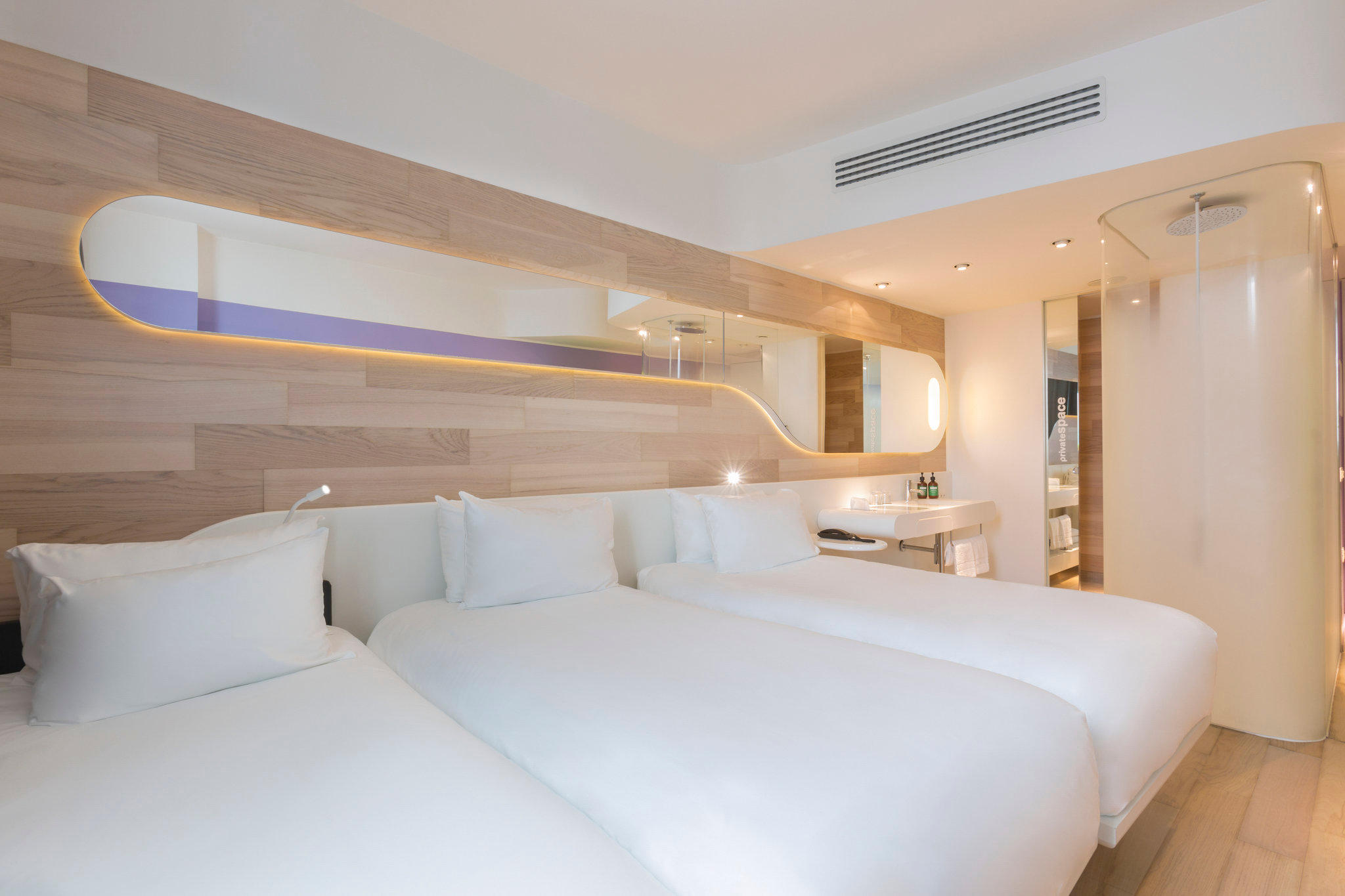 Фото Voco Milan - Fiere, an Ihg Hotel