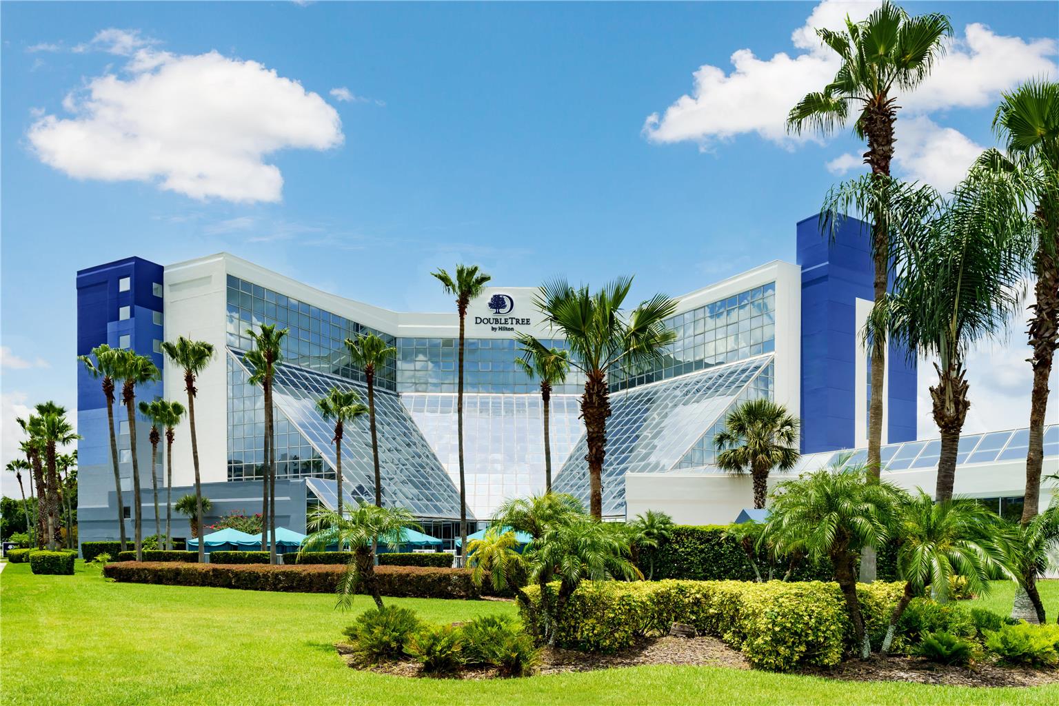 Фото DoubleTree by Hilton Orlando Airport