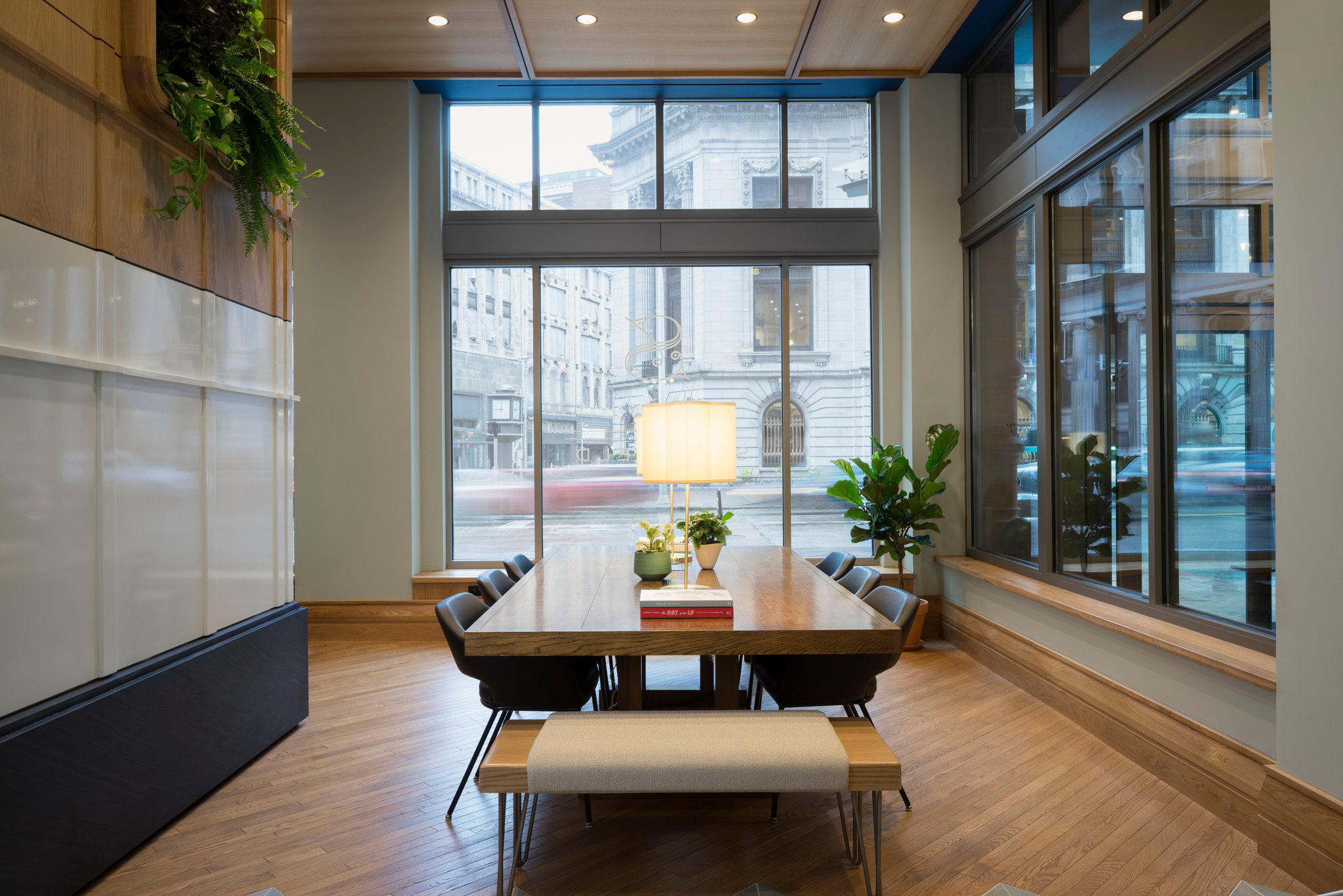Фото Kimpton Schofield Hotel, an Ihg Hotel
