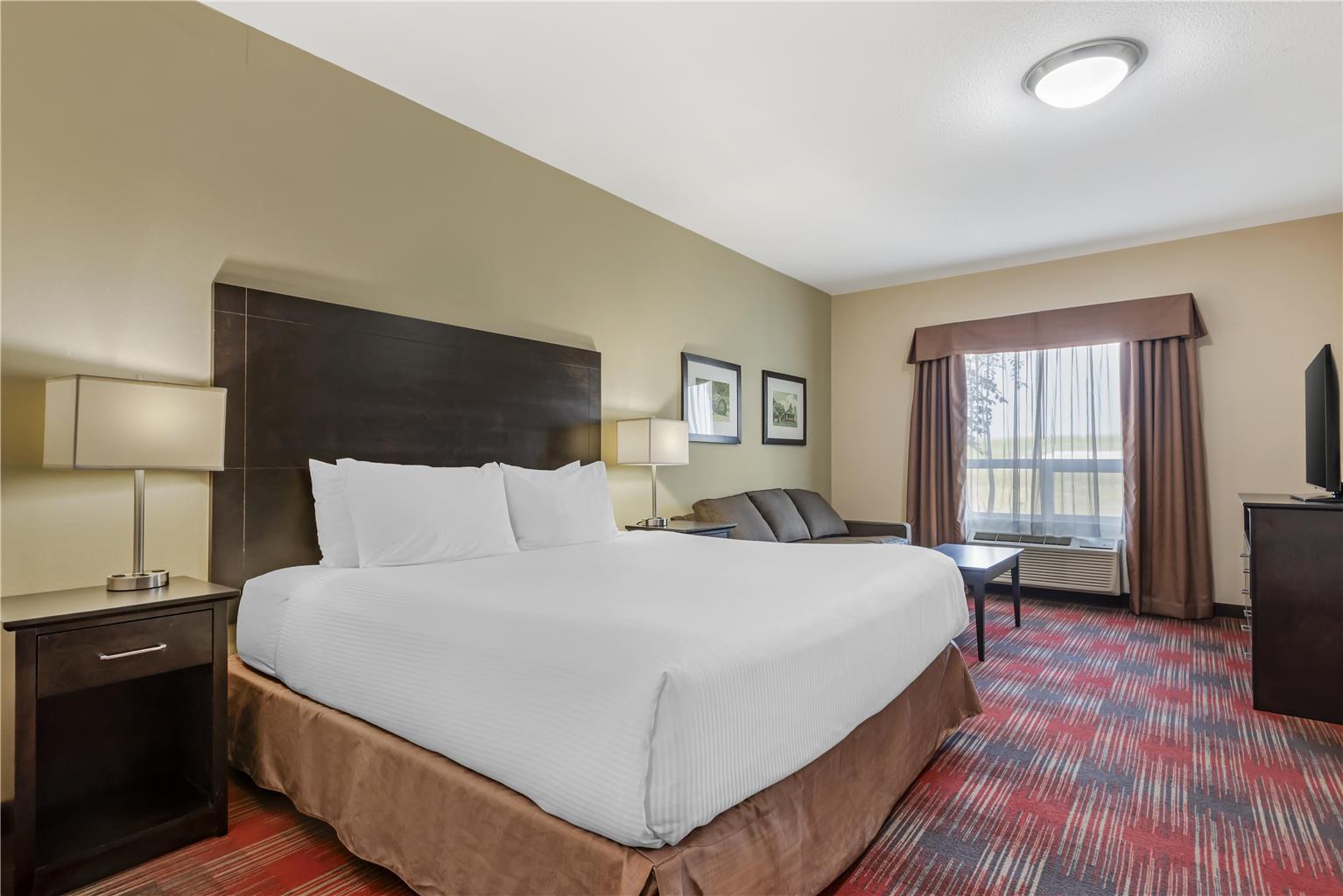 Фото Best Western Plus Red Deer Inn & Suites