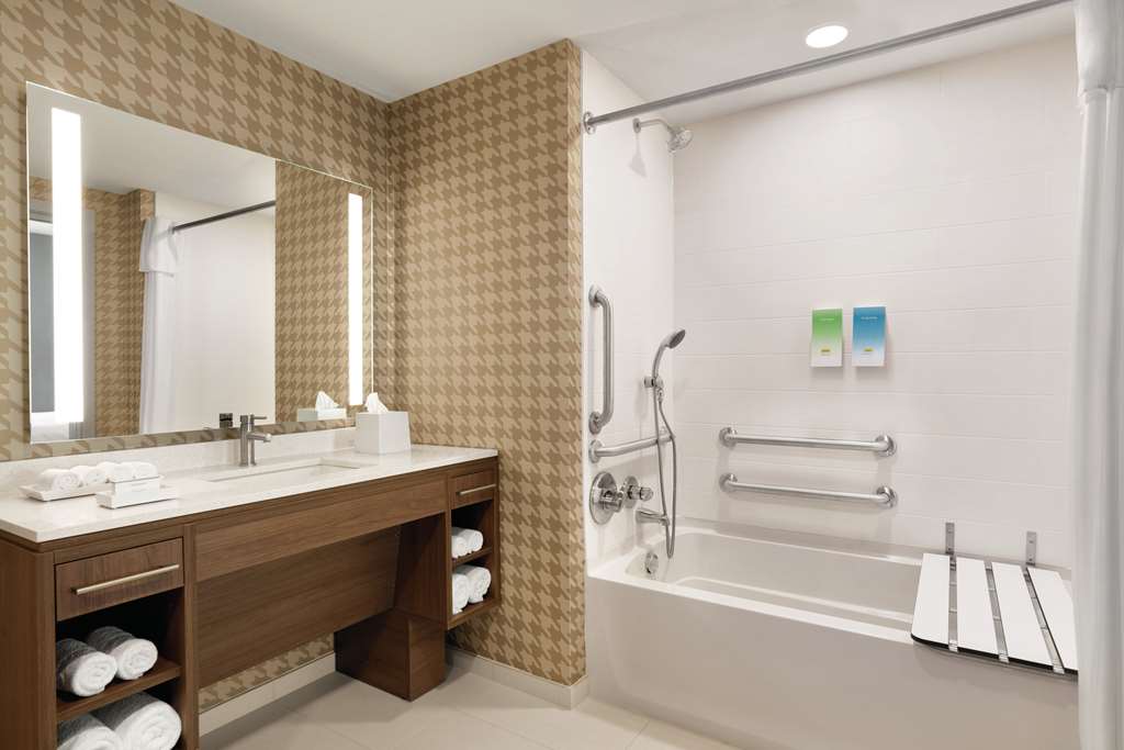 Фото Home2 Suites by Hilton Lancaster