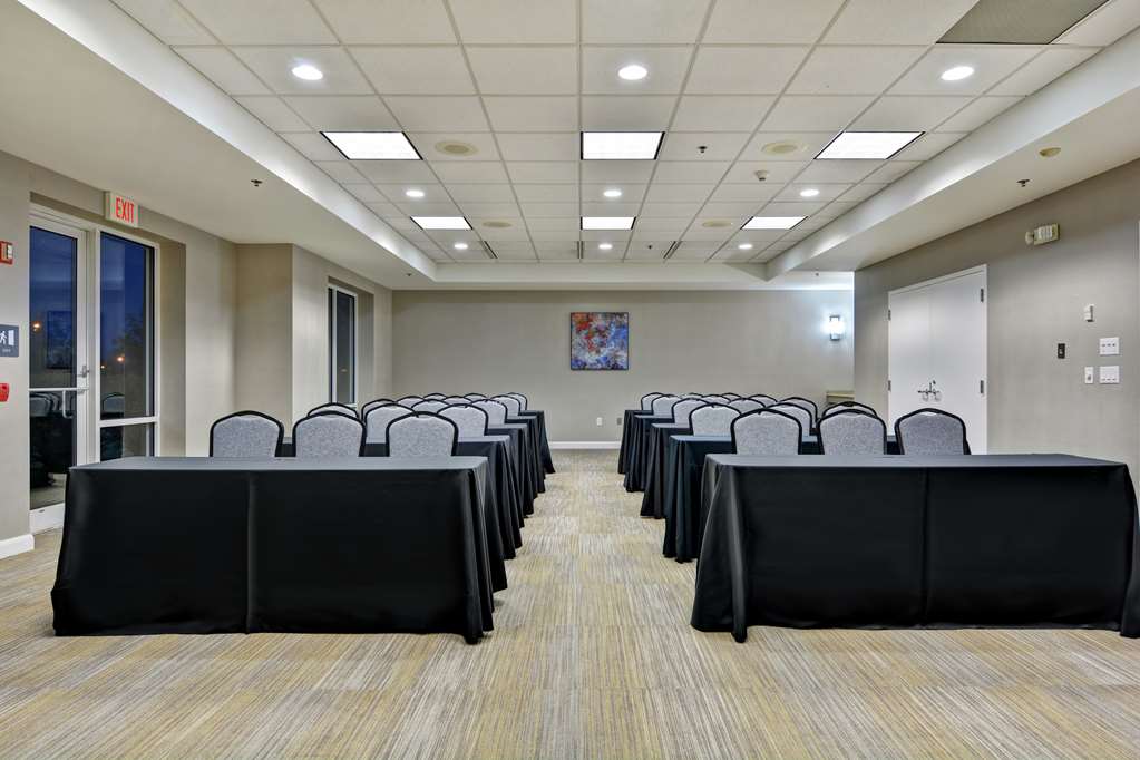 Фото Hilton Garden Inn Appleton/Kimberly