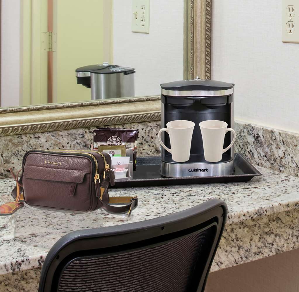 Фото Doubletree by Hilton Hotel Miami Airport & Convention Center