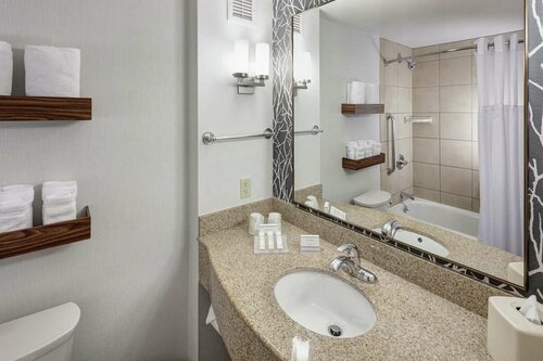 Гостиница Hilton Garden Inn Lake Forest Mettawa d Уокигане