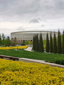 Парковка со стороны ул. Разведчика Леонова