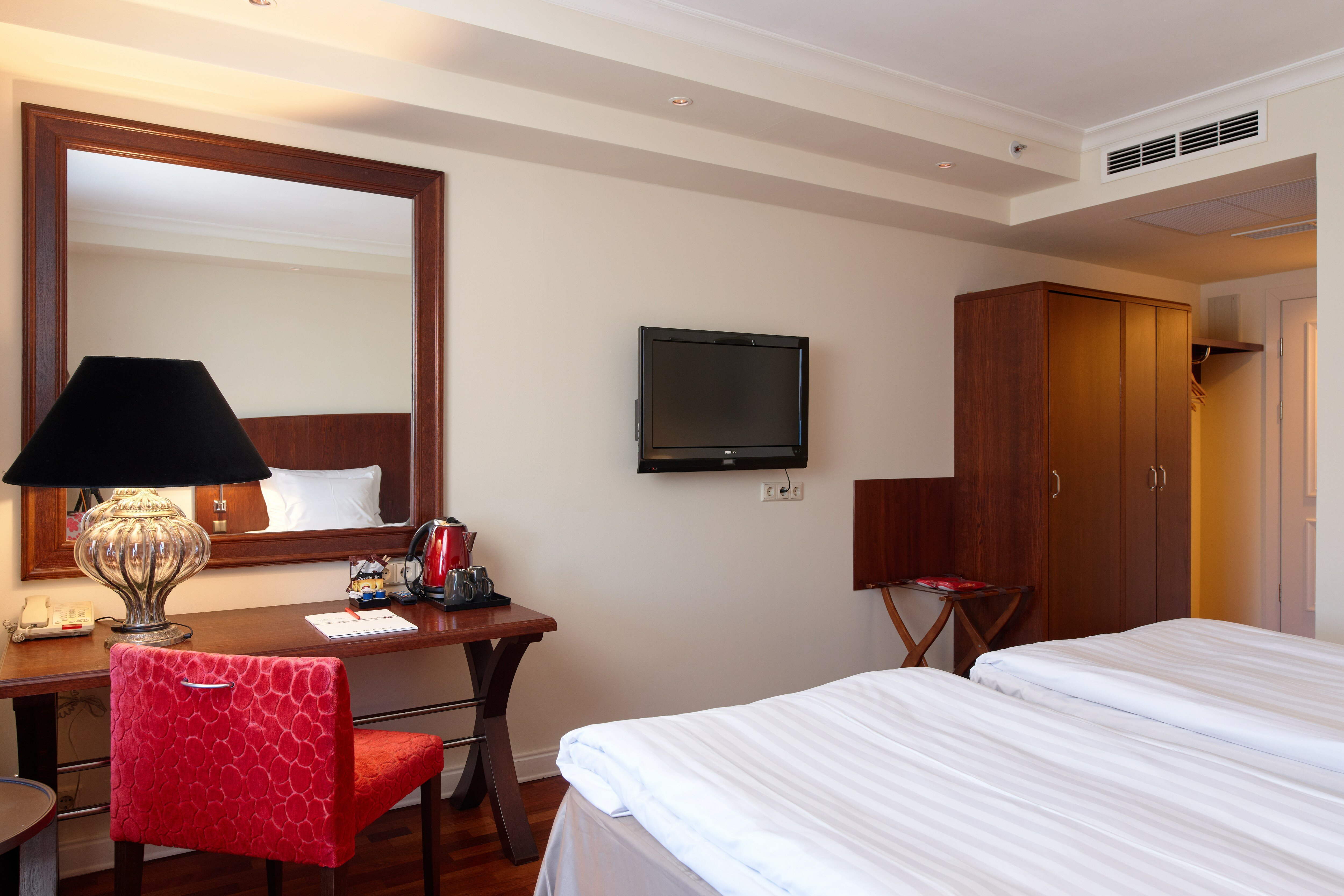 Фото Cosmos St. Petersburg Olympia Garden Hotel