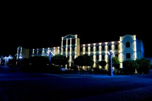 Гостиница Plaza Viktoria