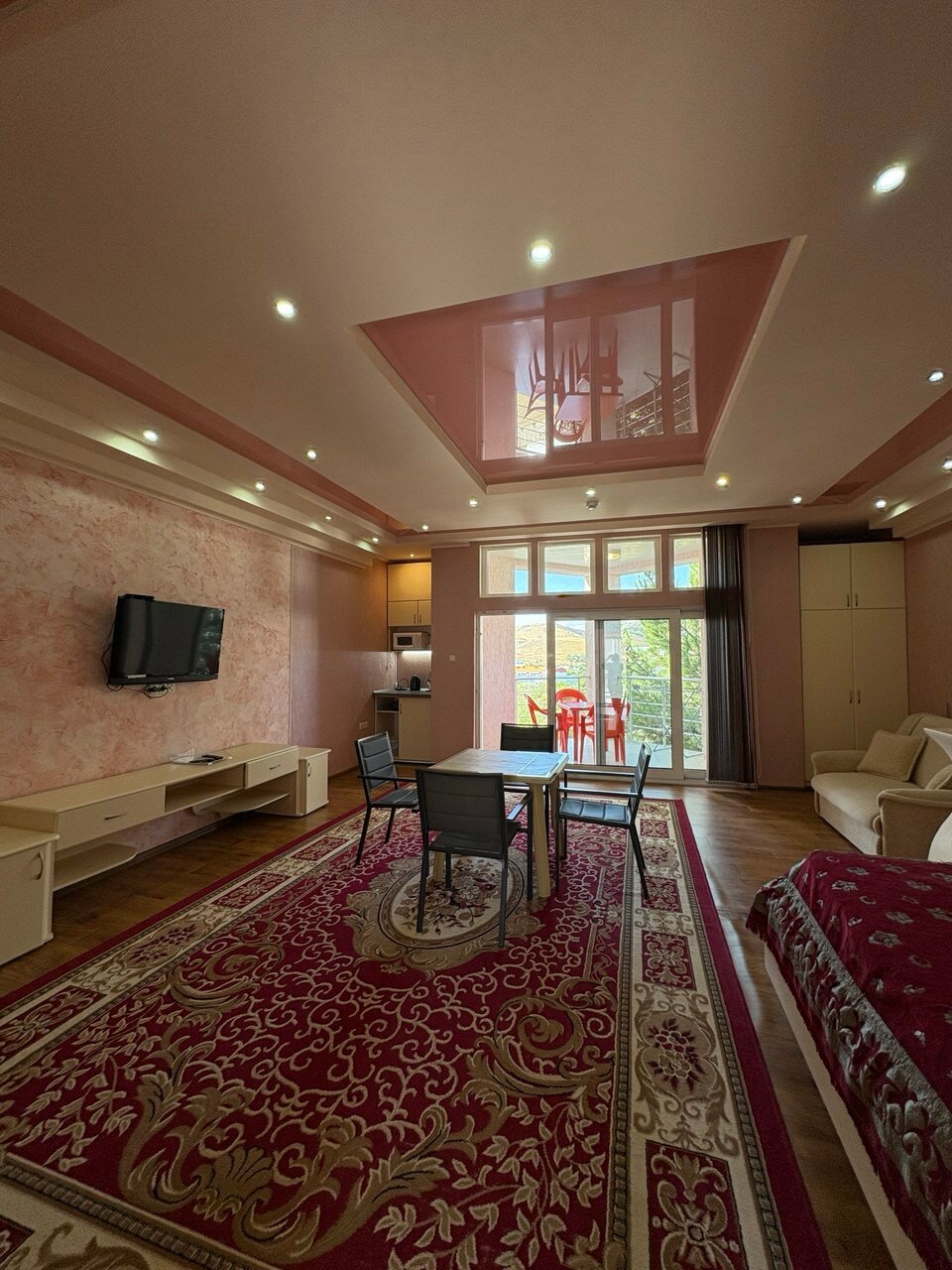 Фото Звездный