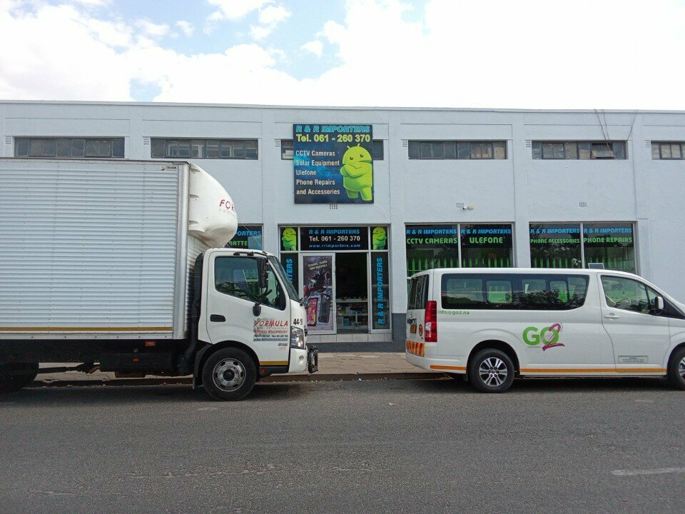 Electronics store R+R Importers, Windhoek, photo