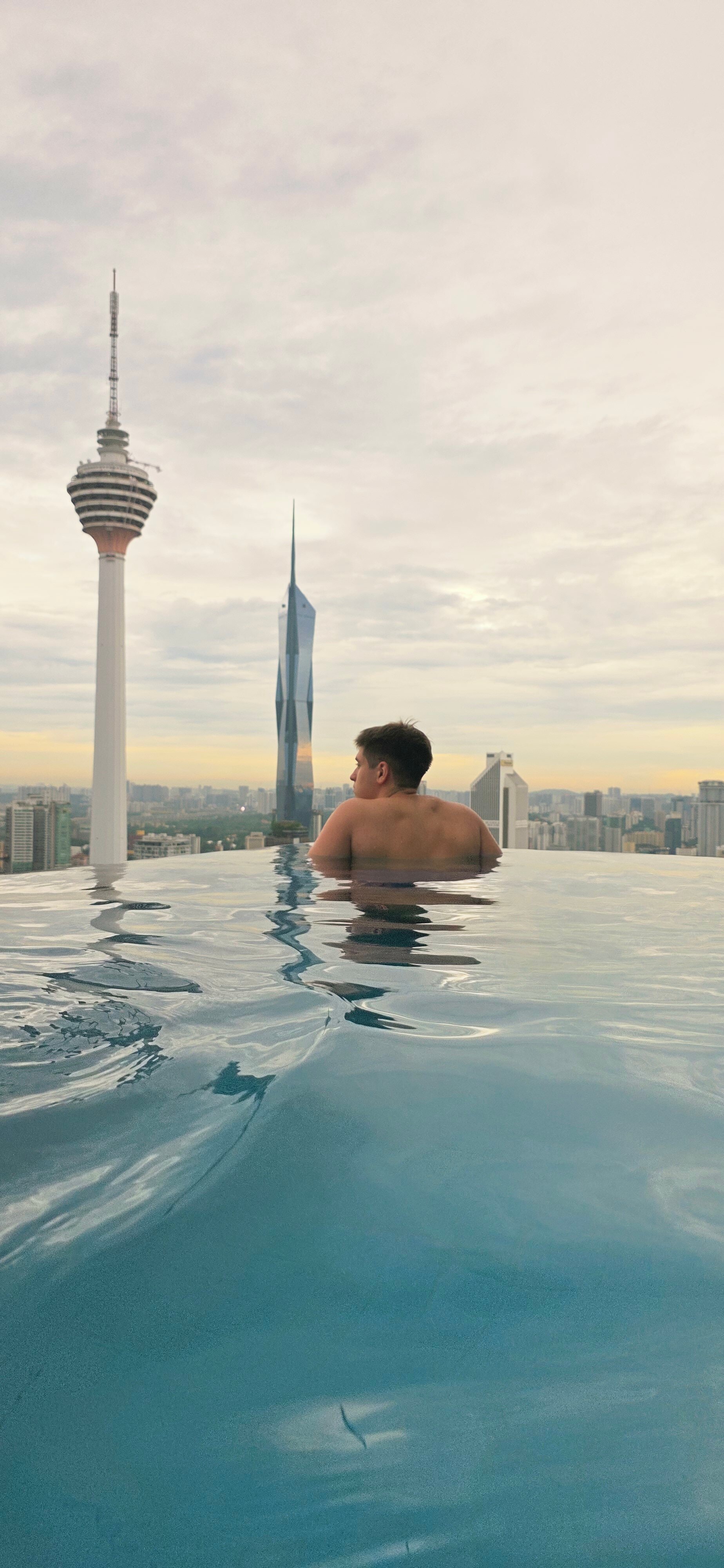 Фото Platinum Klcc Kuala Lumpur by SabaSuites