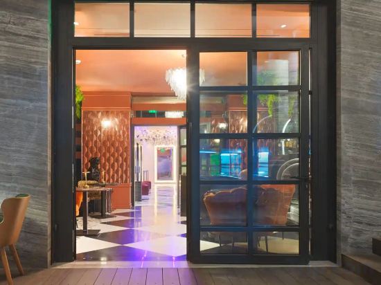 Фото Nyx Esperia Palace Athens