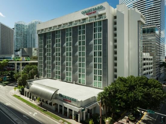 Фото Courtyard Miami Downtown/Brickell Area