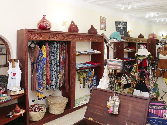 Фото Bluebay Beach Resort & SPA