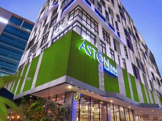 Hotel Aston Inn Pandanaran Semarang, Semarang, photo