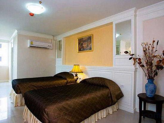 Фото Convenient Park Bangkok