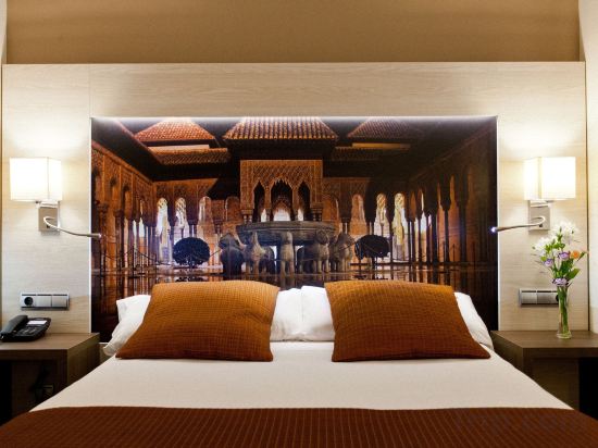 Фото Hotel Porcel Sabica