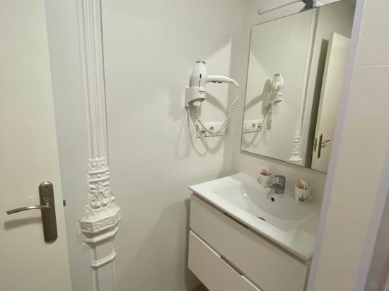 Фото Hostal Pizarro