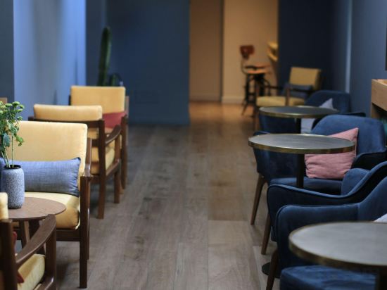 Фото C-hotels Diplomat