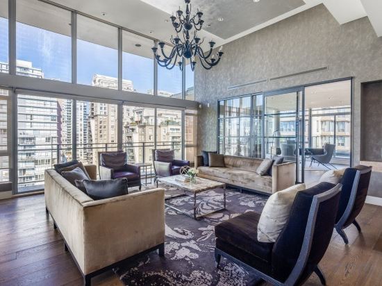 Фото Level Vancouver - Yaletown Seymour