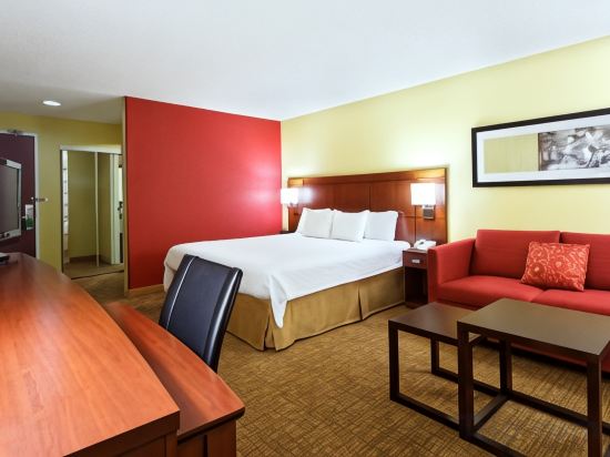 Фото Courtyard by Marriott Houston Brookhollow