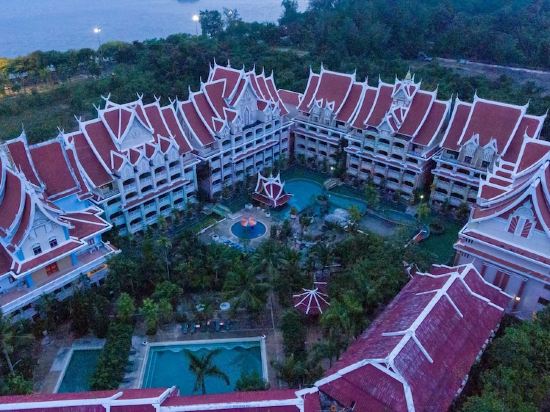 Фото Ayodhaya Palace Beach Resort Krabi