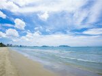 Sanya Haiyue Jintan Seaview Holiday Apartment (Hainan Province, Sanya), apartments