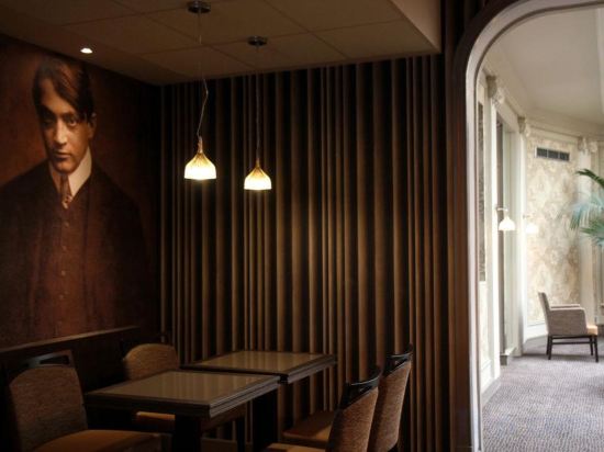 Фото Hôtel Littéraire Le Swann BW Premier Collection