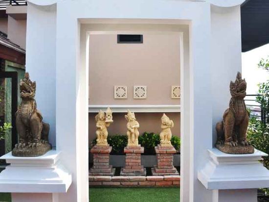 Фото Chalelarn Hotel Hua Hin