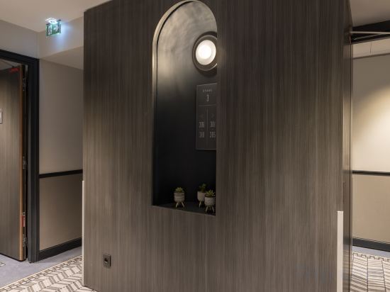 Фото Hotel de France Gare de Lyon Bastille