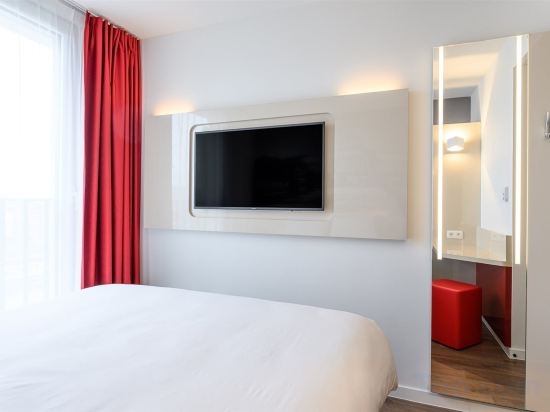 Фото B&b Hotel Brussels Centre Gare du Midi