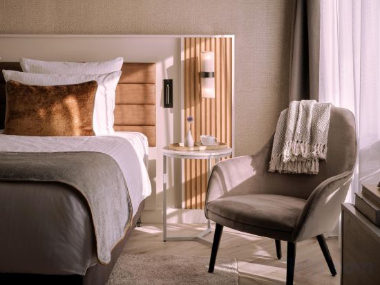 Фото Leonardo Royal Hotel Baden