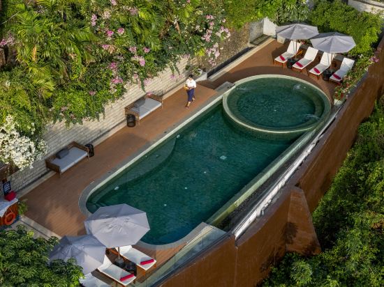 Фото Sametnangshe Boutique