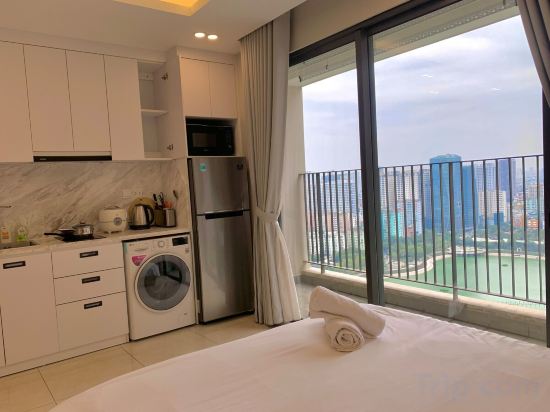 Фото Vinhomes D'Capitale Residence - CitiHome