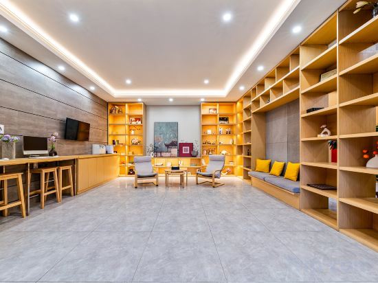 Фото Homeinn Hotel (Harbin Exhibition Center Hengshan Road Wanda Plaza)