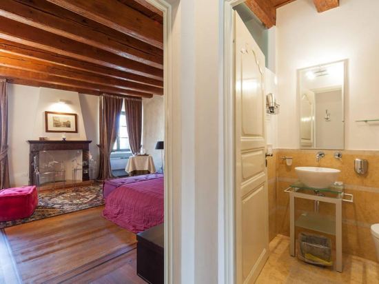 Фото Truly Verona