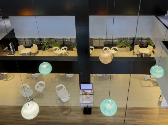 Фото Hotel Chamartin The One