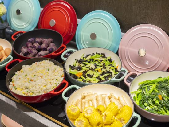 Фото Crystal Orange Shanghai Kangqiao LuoShan Road Station