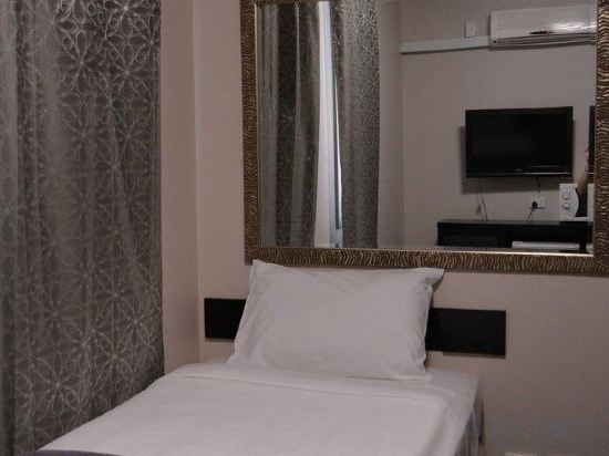 Фото City Square Motel