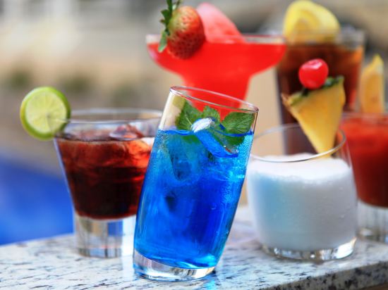 Фото Harbour Plaza 8 Degrees