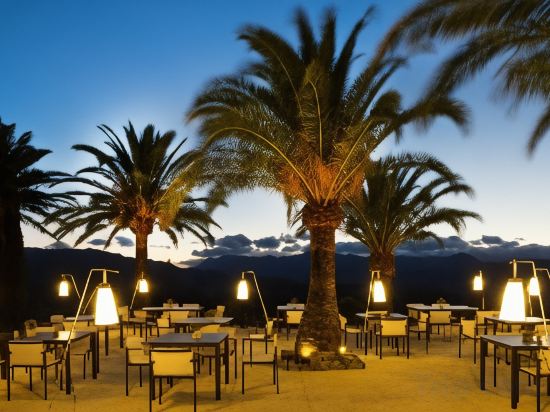 Фото Catalonia Reina Victoria