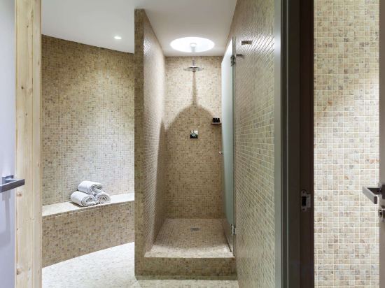 Фото Hotel Condes de Barcelona