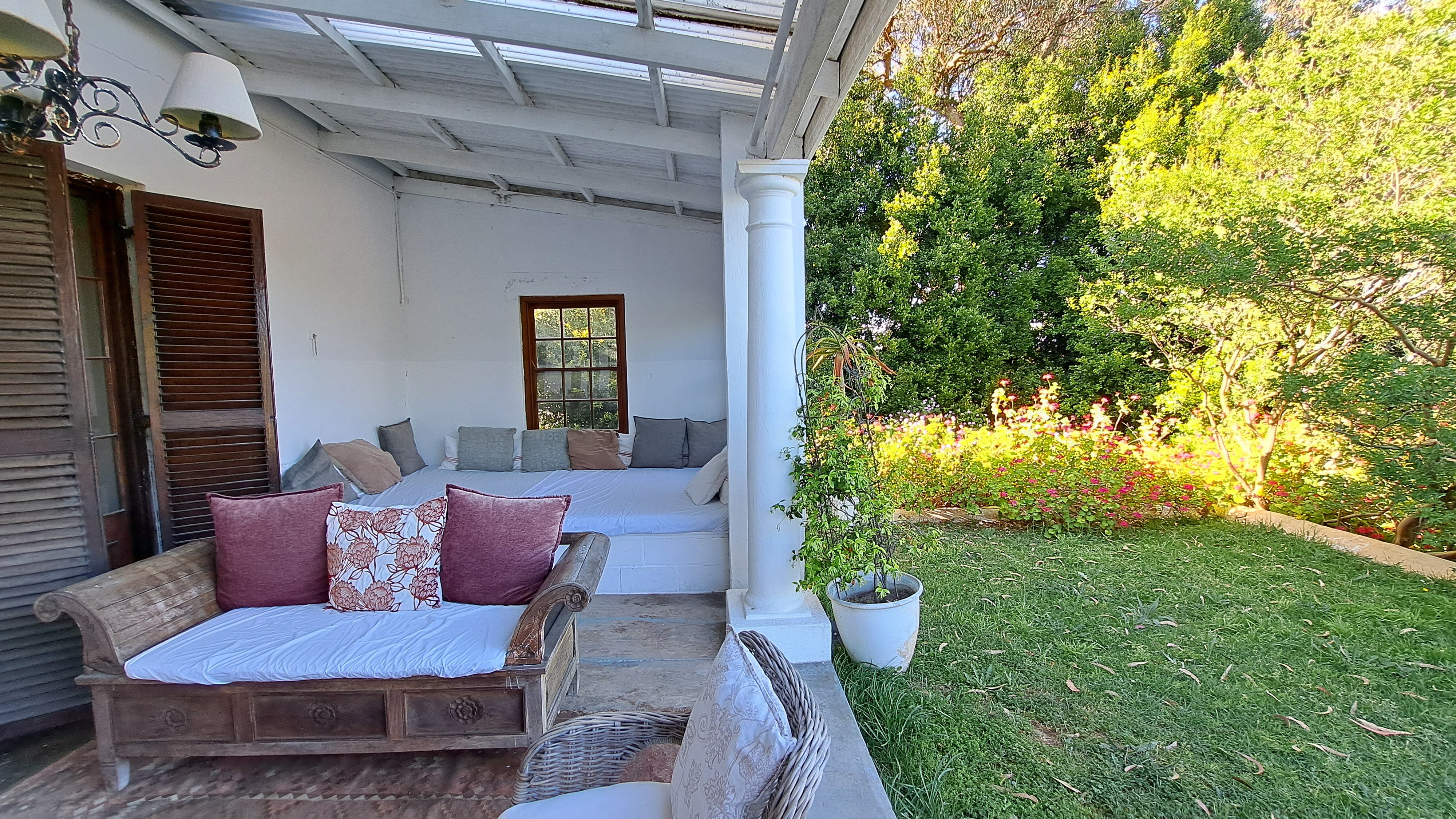 Фото Hawksmoor House