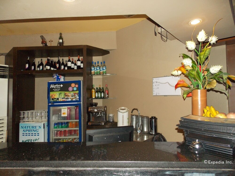 Фото Mo2 Westown Hotel Bacolod - Mandalagan